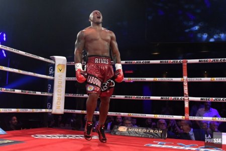 Oscar Rivas tarda sólo 68 segundos en derrotar a Carl Davis Drumond