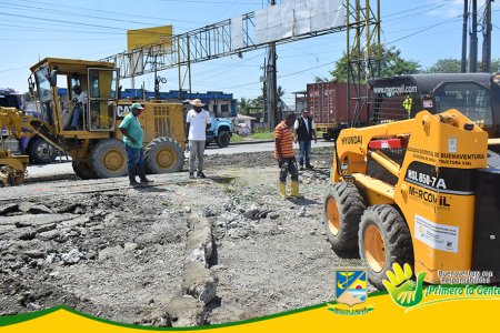 Secretaría de Infraestructura apoya adecuación de la entrada a La Palera
