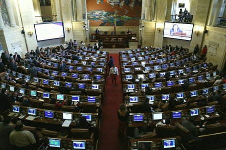 Aprobada en último debate Ley de Contratación Pública, que ahora pasa a conciliación y luego a sanción presidencial