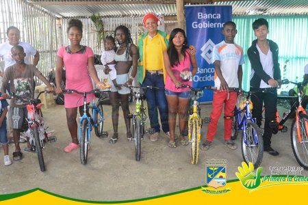 La Gestora Social continúa llevando regalos a la zona rural de Buenaventura