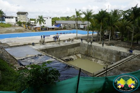 Ya se nota el avance en obra de las piscinas en el Polideportivo El Cristal