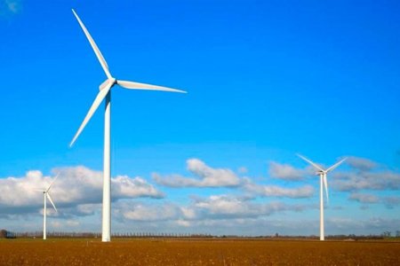 Con adjudicaciones eólicas, Gobierno marca hito en el sector eléctrico