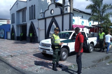 La Policía realiza planes de prevención, disuasión y control del delito en diferentes iglesias de Buenaventura