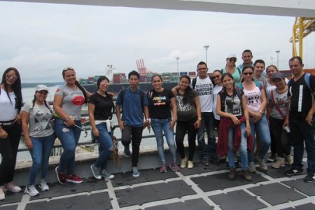 El Instituto de Educación Técnica Profesional de Roldanillo visitó la Dimar en Buenaventura