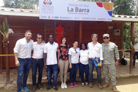 Comunidad de La Barra en Buenaventura continúa senda de progreso con la inauguración de su Tienda de Paz