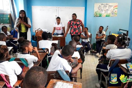 Secretaría de Salud aplicó la profilaxis a 27 ni&ntilde;os y ni&ntilde;as del centro educativo Betania para prevenir contagio de meningitis