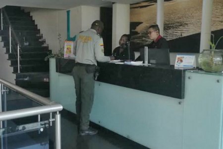 La Policía realizó plan control a hoteles y hospedajes de Buenaventura