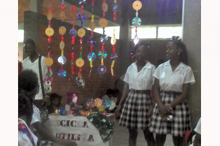 Menores de la vereda Villa Estela aprendieron la importancia del reciclaje
