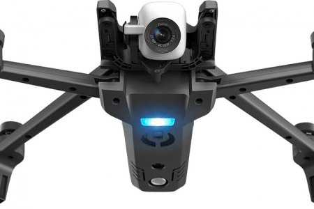El nuevo drone de Parrot se llama Anafi y graba en 4K y HDR