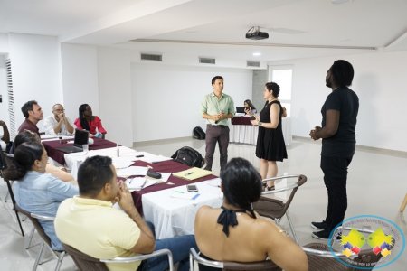 Empresarios turísticos de Buenaventura participan en el proyecto departamental Innovatur