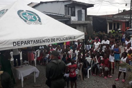 El Distrito Especial de Policía Buenaventura realizó misa en apoyo a las familias de uniformado y los dos ciudadanos secuestrados en Chocó