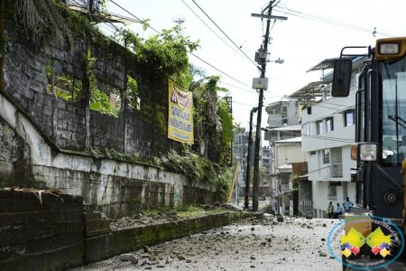 OIM entregó estudio que permitirá la construcción del muro de contención del colegio San Rafael, afirmó el Secretario de Educación