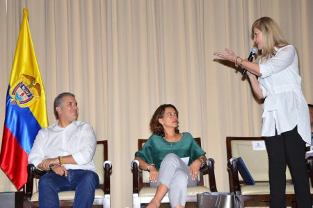 Gobernadora pidió al Presidente Duque incluir proyectos del Valle en Plan Nacional de Desarrollo