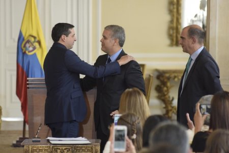 Tomó posesión el nuevo director de la DIAN, José Andrés Romero Tarazona