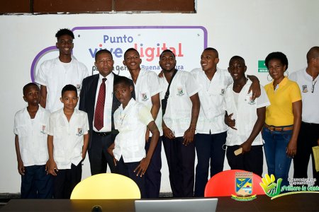 Se inauguró el Punto Vive Digital en la Institución Educativa Pascual de Andagoya