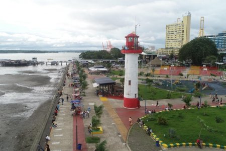 La Dimar lidera jornada de limpieza de playas alrededor del Malecón Bahía de la Cruz de Buenaventura