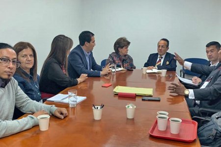 En próximos días se estaría firmando el acta de compromiso de pago del impuesto predial del Invías al Distrito de Buenaventura