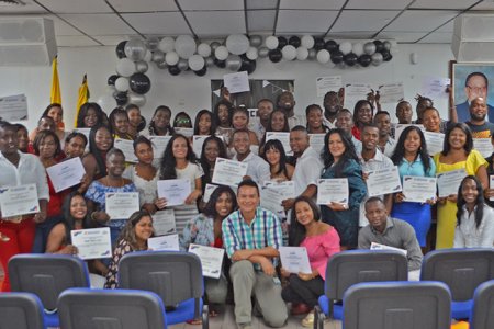 La Cámara de Comercio de Buenaventura realizó la clausura del programa de fortalecimiento empresarial Transfórmate: Innovando para Crecer #SoyPeluquero