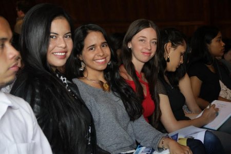 El Estado quiere que los jóvenes realicen sus prácticas laborales en el sector público