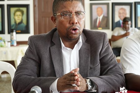 Alcalde encargado no sancionará proyectos de acuerdo aprobados por concejales después del cierre por falta de quorum del Presidente Jaime Olaya
