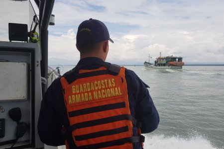 Plan de Seguridad Marítima en temporada vacacional en el pacífico colombiano de la Armada Nacional