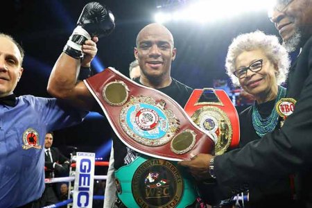 El Campeón Internacional de pesos pesados de la FIB Óscar Rivas será homenajeado en Buenaventura