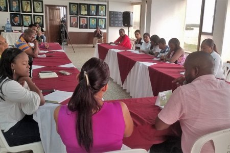 Gestor social presidió reunión para buscar solución a problemática ambiental, y próximamente se lanzará la campa&ntilde;a Buenaventura Limpia y Bonita