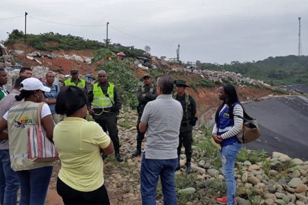La Alcaldía de Buenaventura estableció compromisos para reubicar recicladores en botadero de basuras de Córdoba