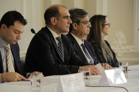 Somos la primera línea para transformar positivamente la gestión pública del Estado: Jorge Eastman