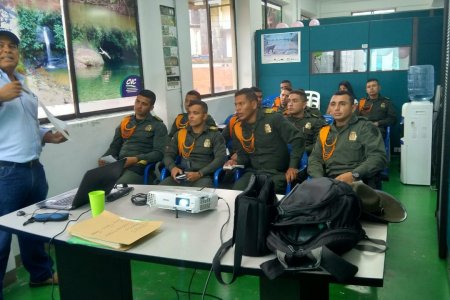 La CVC adelanta capacitaciones a Policía de Carabineros