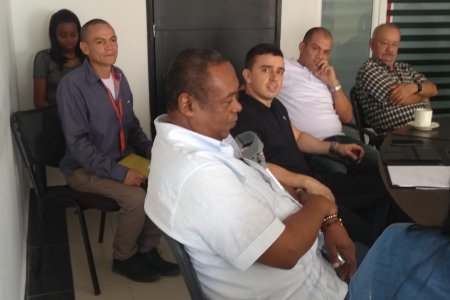La Alcaldesa Distrital de Buenaventura y el gremio transportador se reunieron para buscar soluciones a la problemática del sector