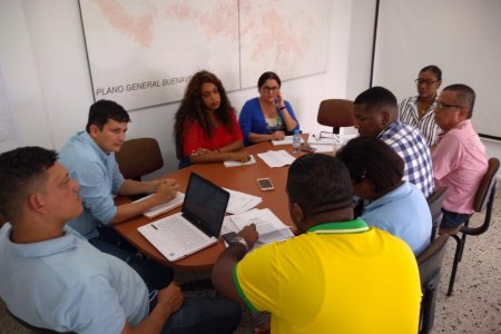 La Secretaría de Infraestructura realizó mesa técnica de seguimiento al servicio de aseo en Buenaventura