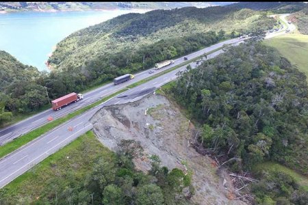 Se acepta calamidad pública para que Invias intervenga el da&ntilde;o de la doble calzada Loboguerrero - Buga