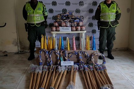 La Policía Nacional incautó cerca de 80 kilos de pólvora en Buenaventura