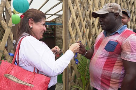 El Consejo Comunitario de Citronela recibió la primera huerta comunitaria automatizada en el pacífico