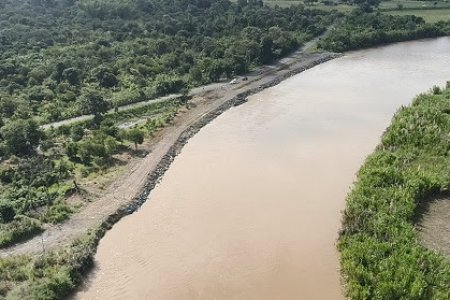 La CVC realizó obra de protección de orilla en Timba