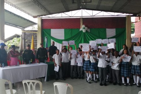 La Policía Nacional en Buenaventura, capacitó 148 estudiantes en el Programa Escolarizado de Prevención Integral Antidrogas y Contra El Suicidio