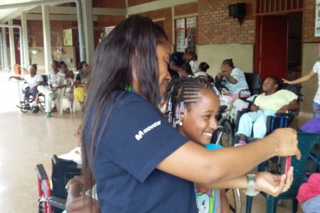 Más de 4.000 colombianos se beneficiaron del Día Internacional del Voluntario Telefónica Movistar