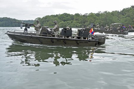 La Armada de Colombia se alista para garantizar la seguridad en el pacífico durante elecciones del 27 de octubre