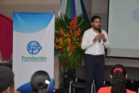 La fundación Sociedad Portuaria Buenaventura, entregó informe de resultados del programa de becas y anunció el nacimiento de Amasbuen