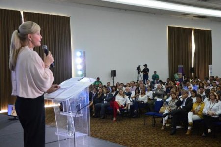 “Como buena mamá, ordenamos la casa”: la gobernadora Dilian Francisca Toro, presentó rendición de cuentas