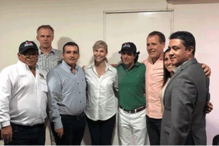Empresa extranjera de flores radicada en el Valle genera empleo con apoyo del Gobierno departamental