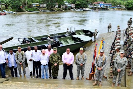 El Departamento del Cauca cuenta con dos nuevos botes para salvaguardar la seguridad en los ríos y el mar