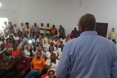 El Alcalde Distrital tomará decisiones para salvar el Hospital Luis Ablanque de la Plata de Buenaventura