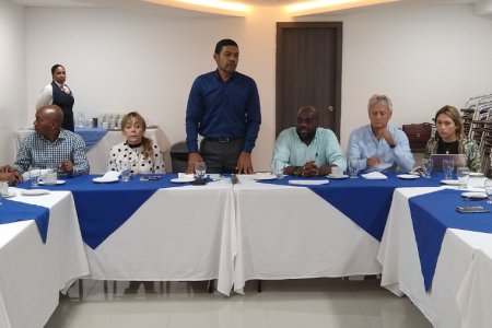 El Comité Intergremial e Interempresarial, convocó a sus afiliados para un desayuno de trabajo con el alcalde Distrital, Víctor Hugo Vidal