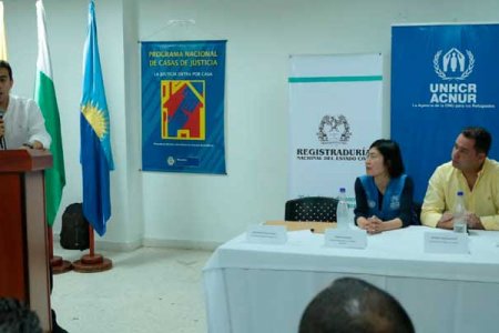 “Trabajaremos de la mano con la Fiscalía para combatir mafias de documentación falsa”: Registrador Nacional
