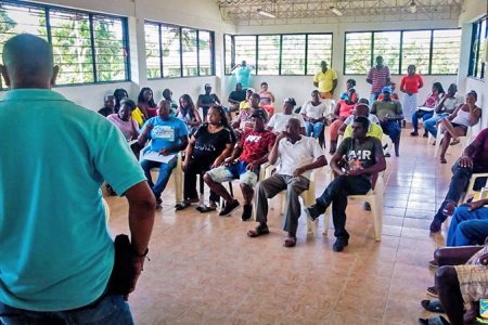 La Alcaldía Distrital socializó beneficios para las comunidades mineras organizadas en Buenaventura