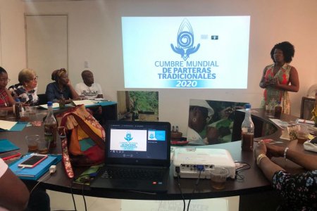 Buenaventura será la sede de la primera Cumbre Mundial de Parteras Tradicionales
