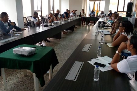El alcalde Distrital Víctor Vidal, hará consulta para tomar medidas de desembarque de mercancías y extranjeros en Buenaventura