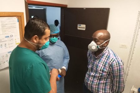 Víctor Vidal le hizo seguimiento al protocolo de atención de casos sospechosos de COVID-19 en la Clínica Santa Sofía